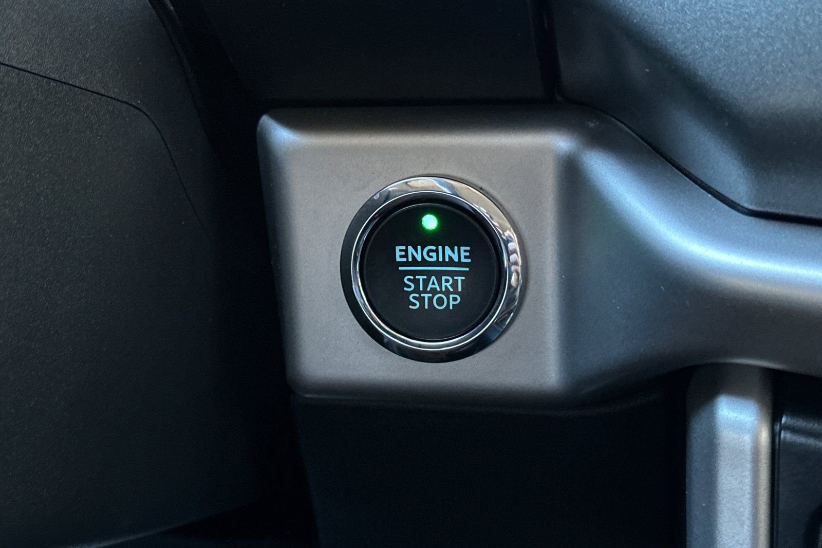 Certified 2024 Ford Expedition Max XLT RWD image 23