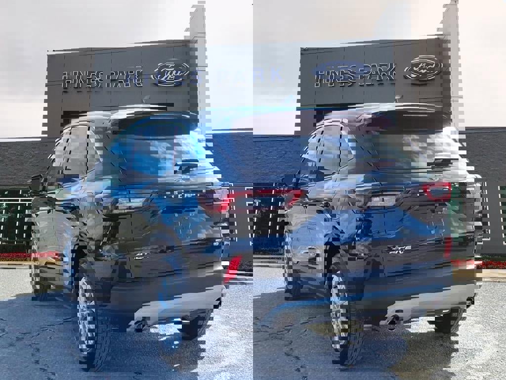 Certified 2023 Ford Escape Active image 3