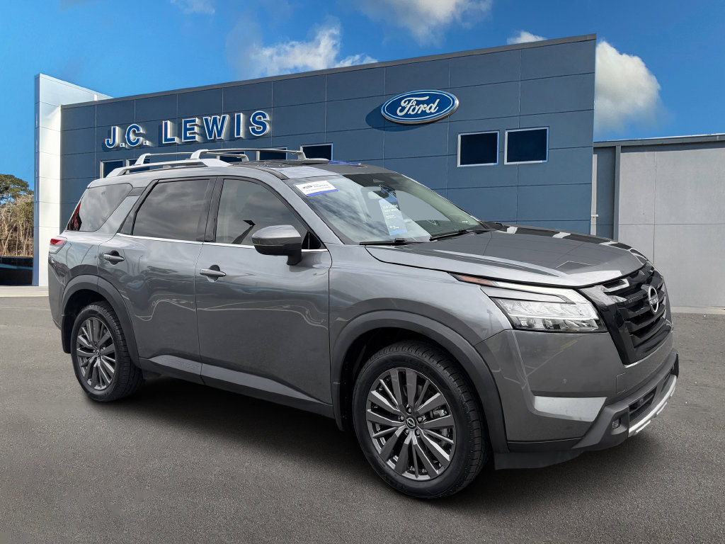Used 2024 Nissan Pathfinder SL w/ SL Premium Package FWD 360° Tour