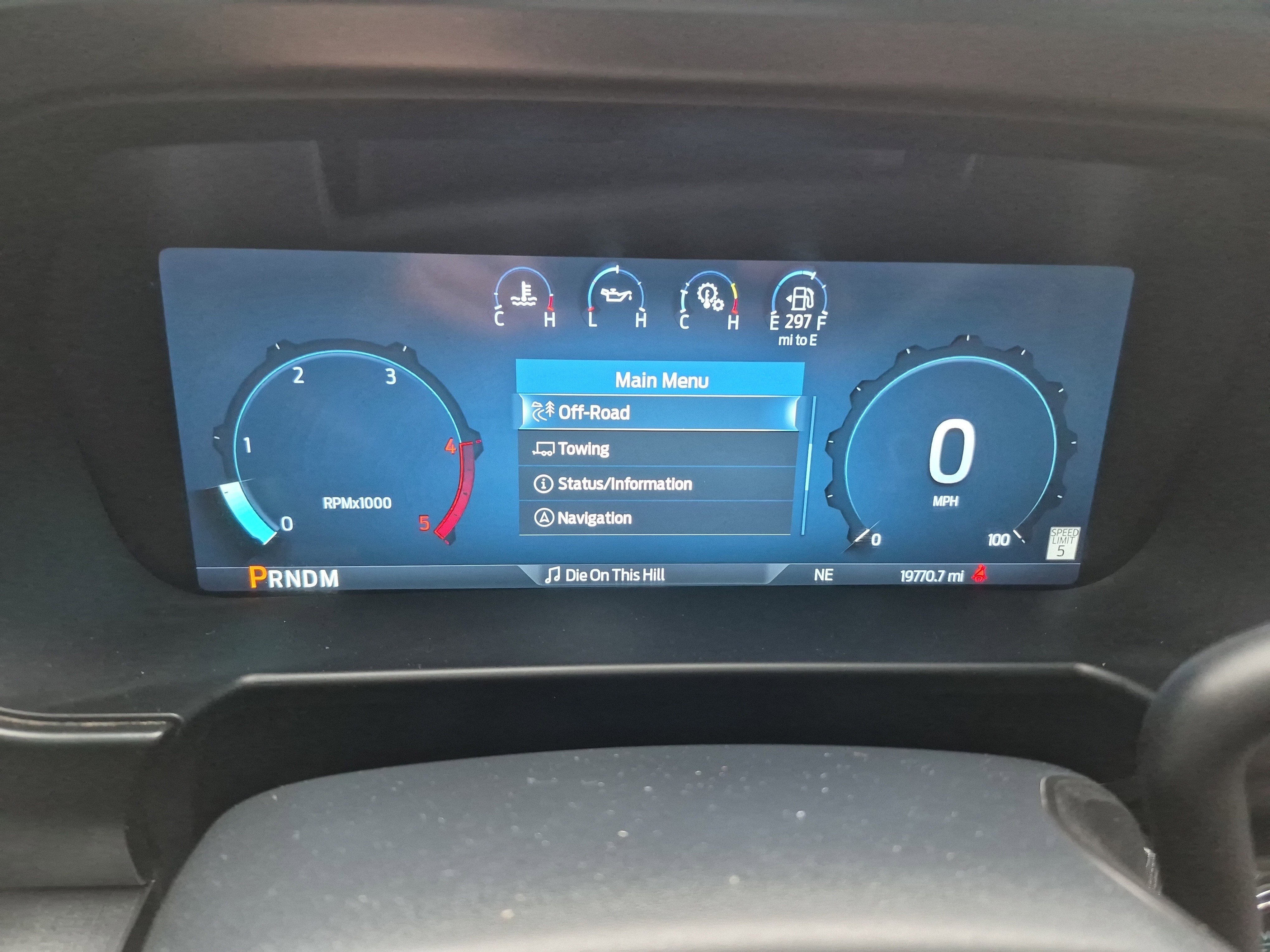 Certified 2024 Ford F250 Platinum w/ Tremor Off-Road Package image 30