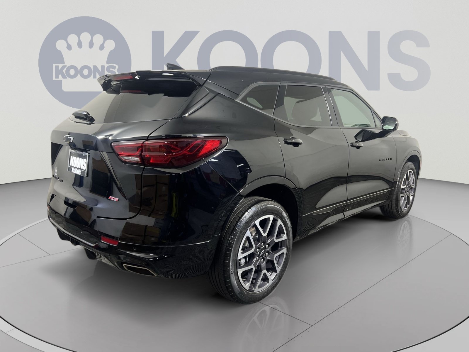 Used 2023 Chevrolet Blazer RS w/ Driver Confidence II Package AWD/4WD image 11