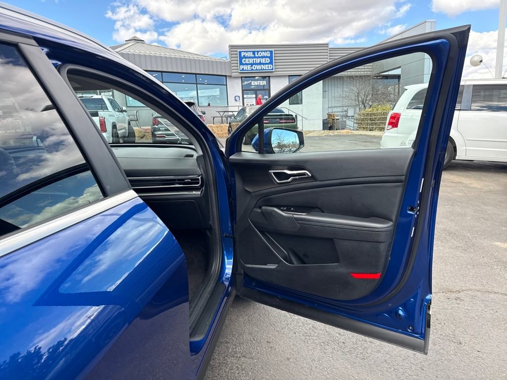 Used 2023 Kia Sportage EX image 26