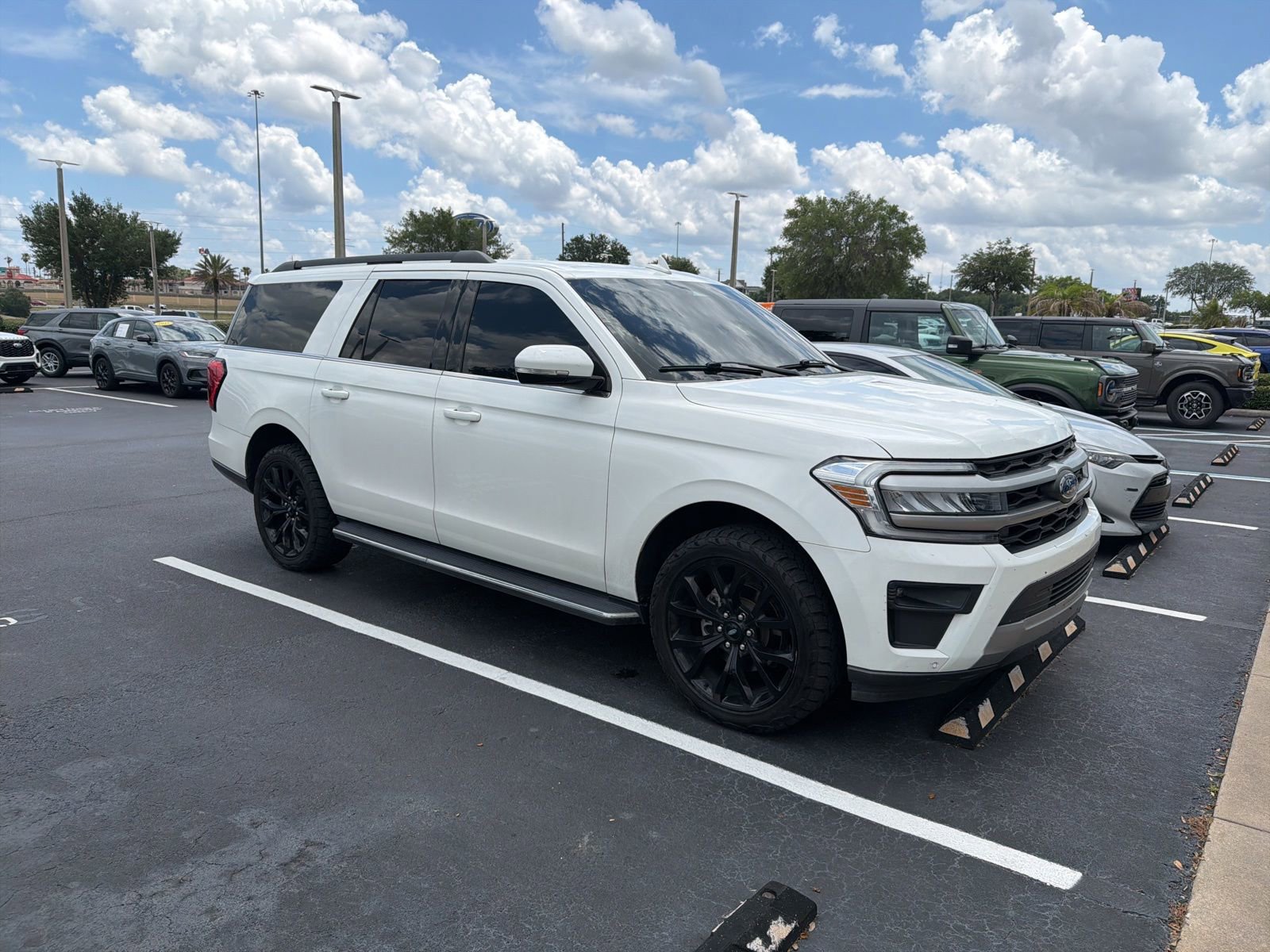 Certified 2022 Ford Expedition Max XLT RWD image 1