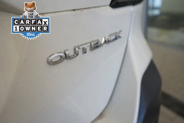 Used 2022 Subaru Outback Premium image 13