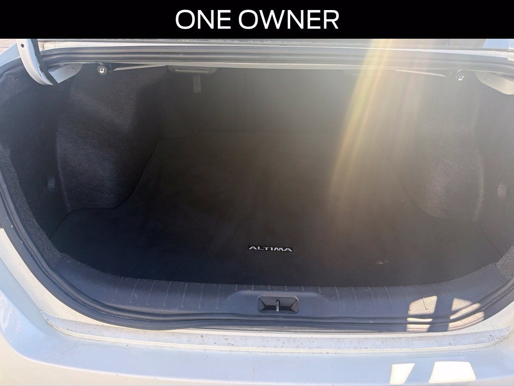Used 2024 Nissan Altima 2.5 SV FWD image 6