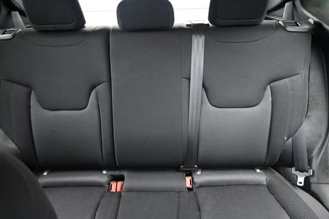 Used 2022 Jeep Renegade Sport w/ Sport Appearance Group AWD/4WD image 21