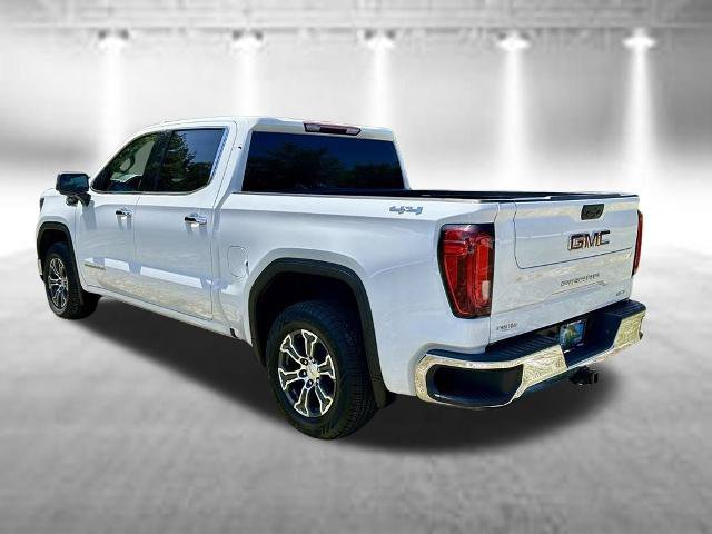 Used 2024 GMC Sierra 1500 SLT AWD/4WD image 7