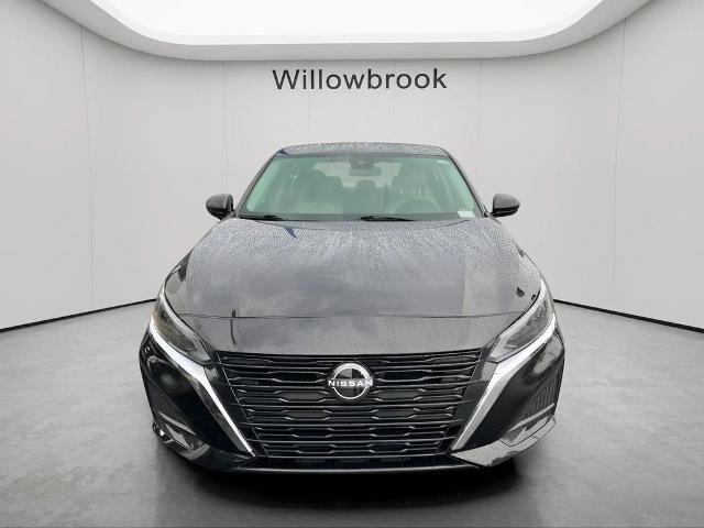Used 2025 Nissan Altima 2.5 SV FWD image 8