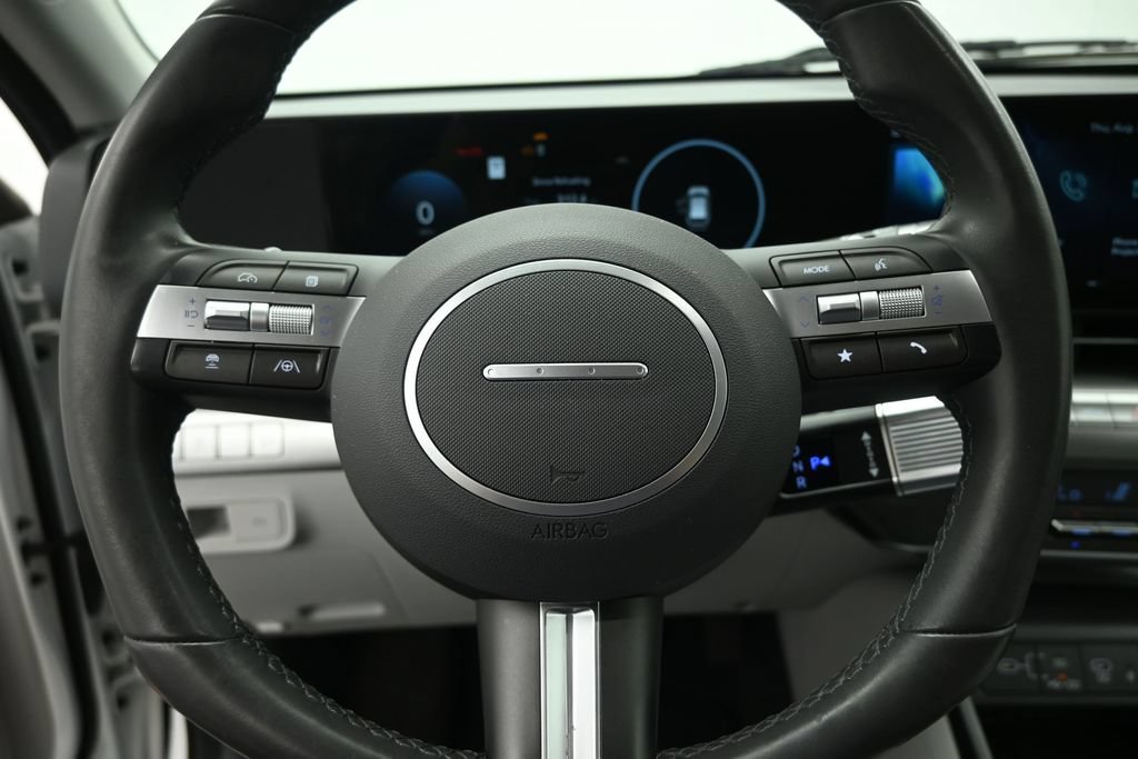 Used 2026 Hyundai Kona SEL Premium AWD/4WD image 11