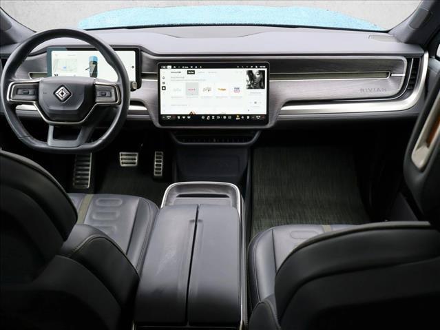 Used 2023 Rivian R1S Adventure AWD/4WD image 19