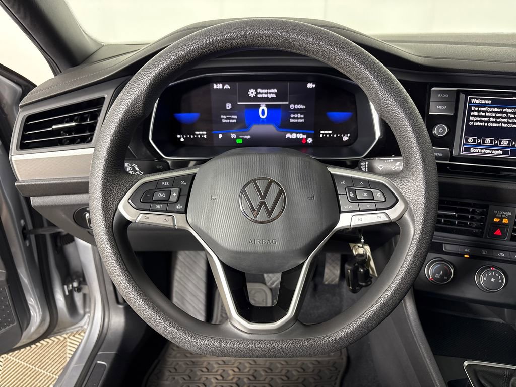 Used 2022 Volkswagen Jetta Sport FWD image 16