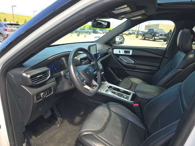 Certified 2020 Ford Explorer ST w/ ST Street Pack AWD/4WD image 10