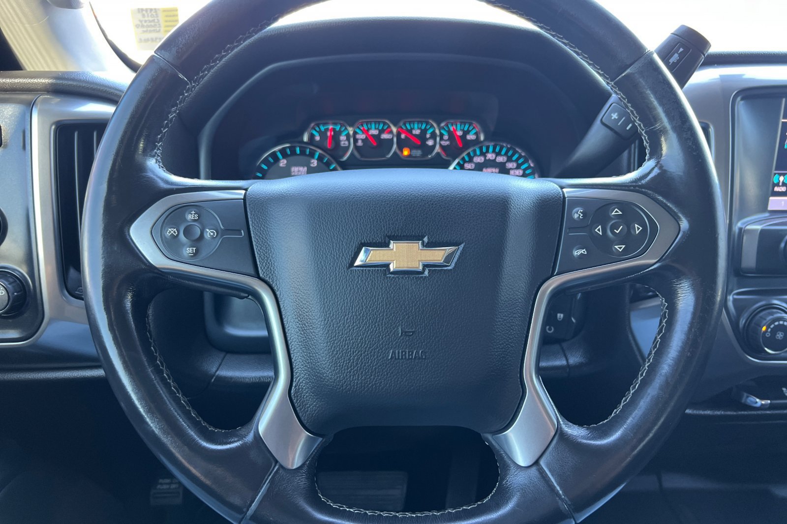 Used 2018 Chevrolet Silverado 2500 LT AWD/4WD image 22