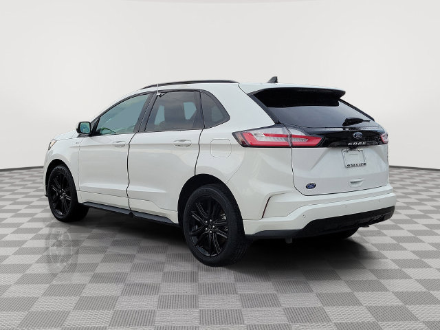 Certified 2024 Ford Edge ST-Line AWD/4WD image 4