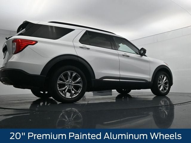 Certified 2021 Ford Explorer XLT w/ Equipment Group 202A AWD/4WD image 33