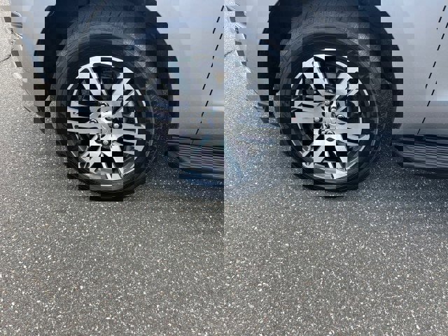 Certified 2024 Ford Expedition Limited image 33