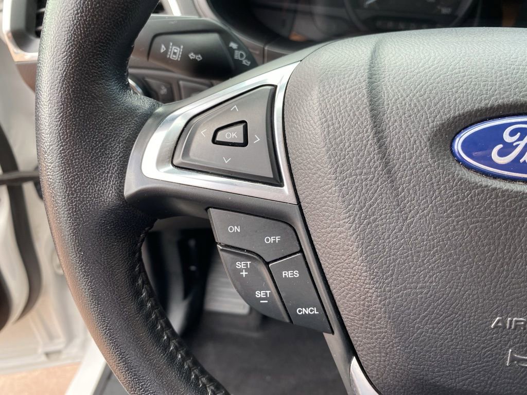 Certified 2023 Ford Edge Titanium AWD/4WD image 30