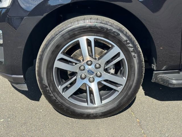 Certified 2024 Ford Expedition Limited image 10