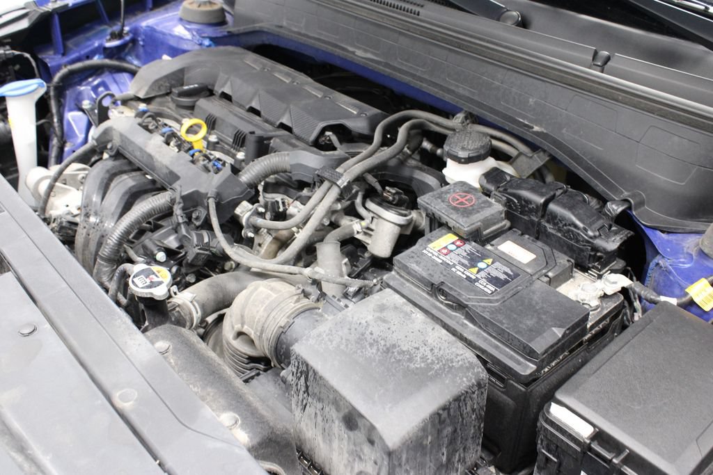 Used 2024 Hyundai Venue SEL FWD image 28