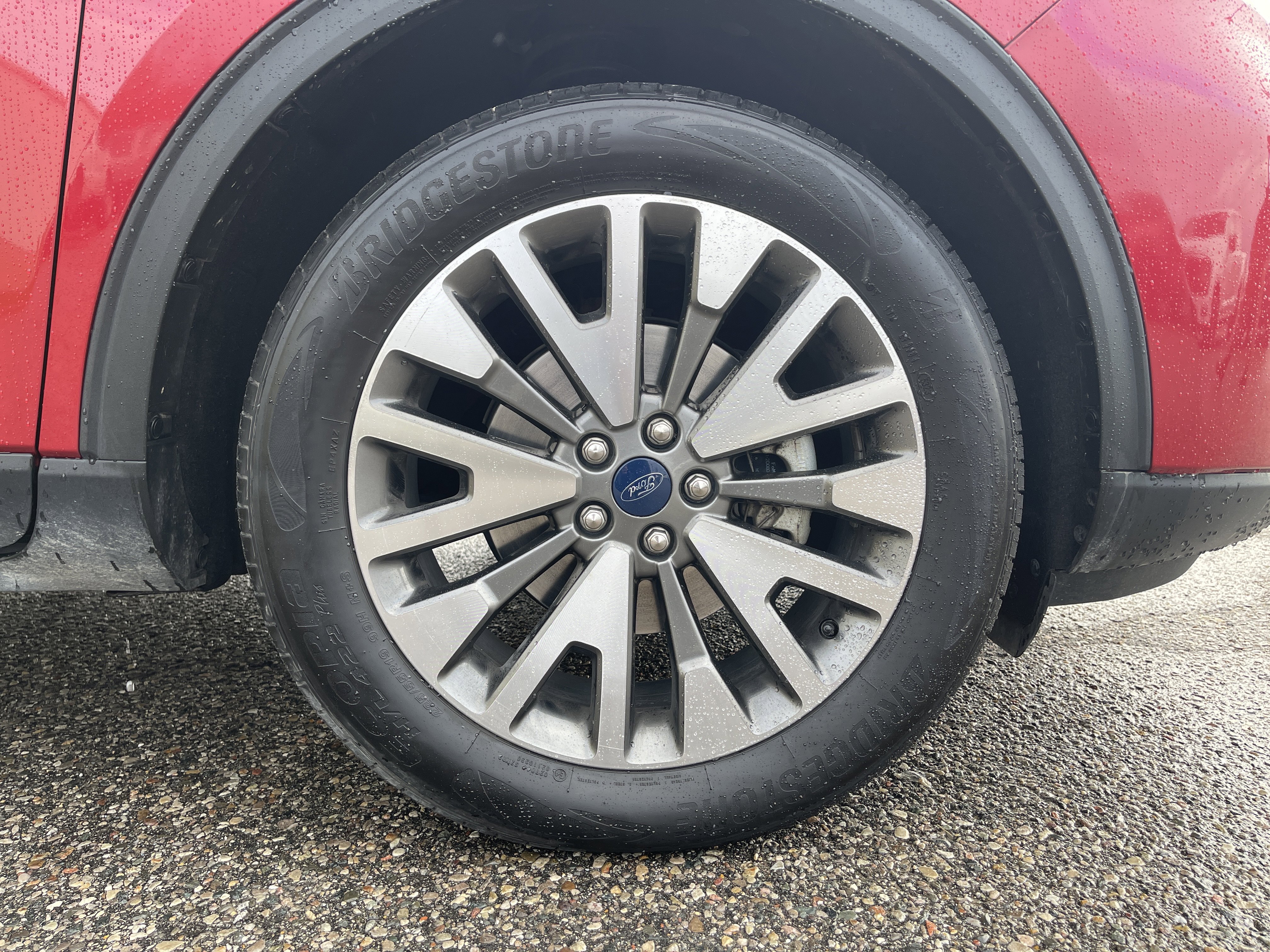 Certified 2022 Ford Escape Titanium image 31