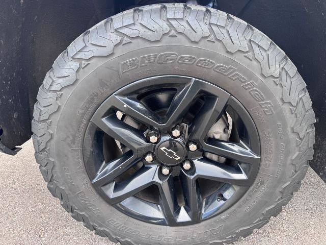 Used 2019 Chevrolet Silverado 1500 LT Trail Boss AWD/4WD image 10