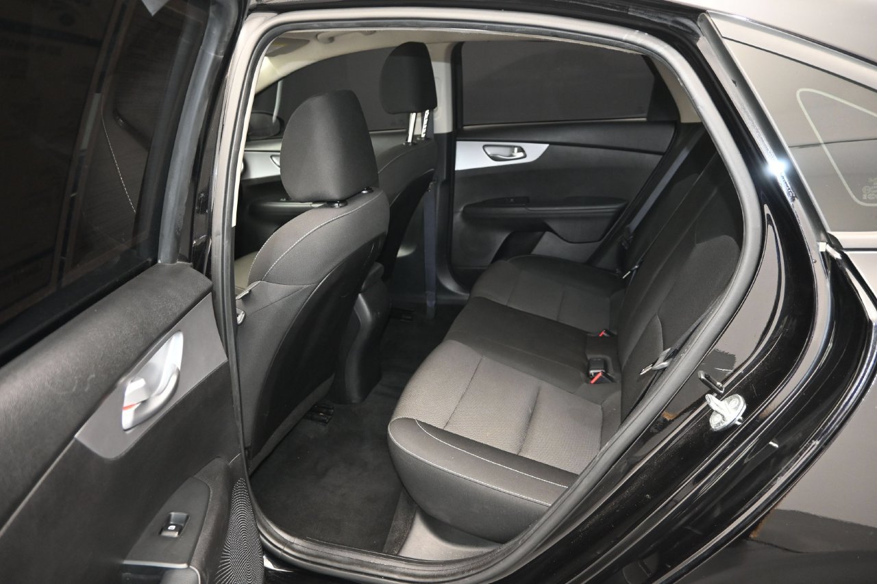 Used 2023 Kia Forte LXS FWD image 23