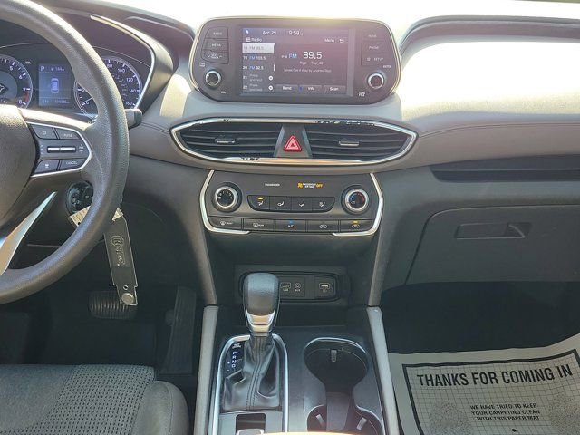 Used 2020 Hyundai Santa Fe SE FWD image 19
