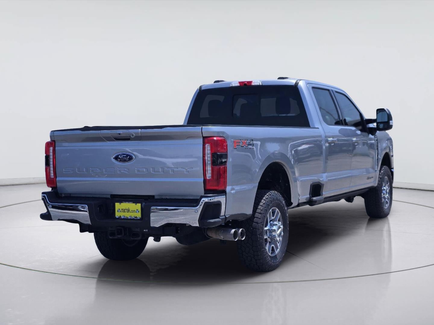 Certified 2024 Ford F350 Lariat w/ FX4 Off-Road Package AWD/4WD image 8
