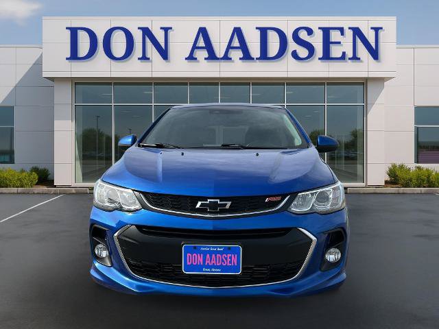 Used 2019 Chevrolet Sonic LT w/ Convenience Package FWD image 2