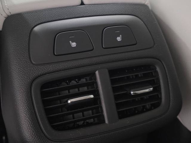 Used 2024 Buick Envision Avenir AWD/4WD image 24