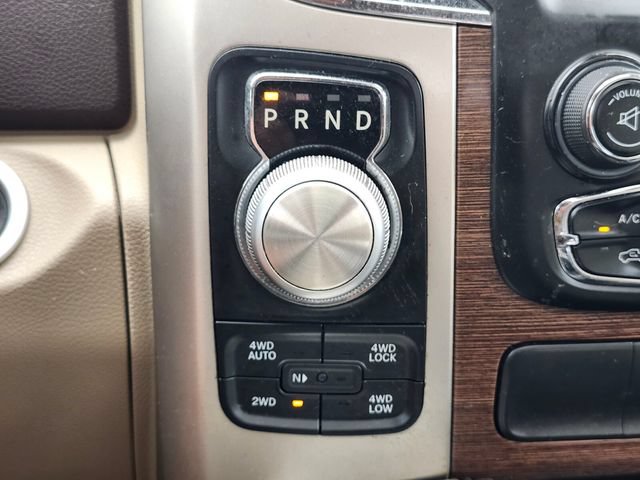 Used 2017 RAM 1500 Laramie w/ Convenience Group AWD/4WD image 27