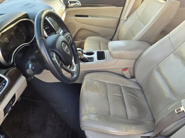 Used 2017 Jeep Grand Cherokee Limited image 12