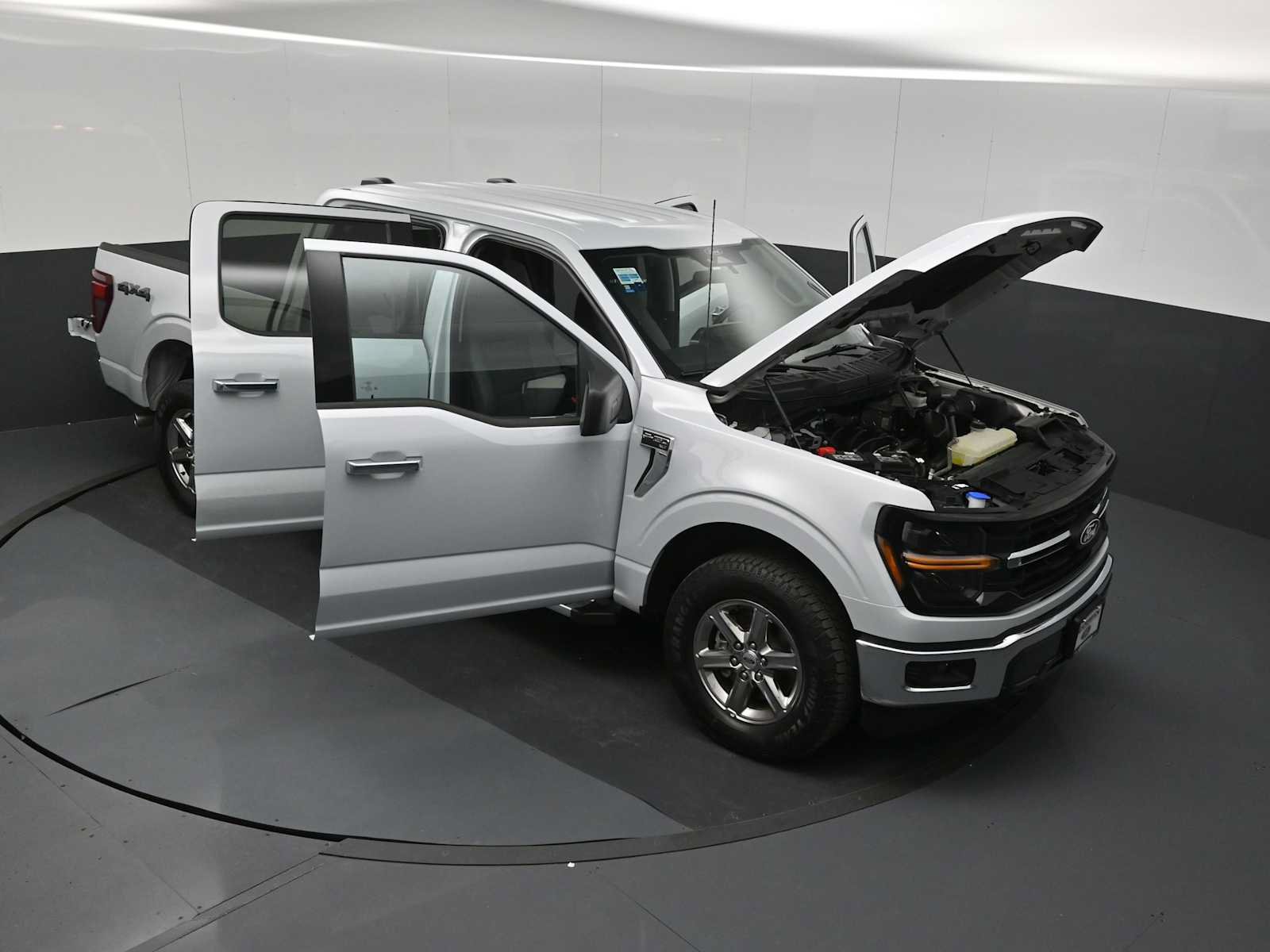Certified 2025 Ford F150 XLT w/ Equipment Group 301A Standard AWD/4WD image 53