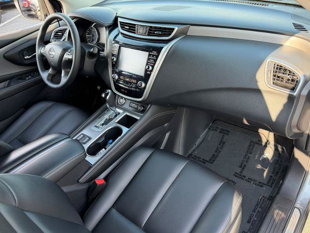 Used 2024 Nissan Murano SV AWD/4WD image 30