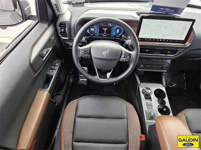 Certified 2025 Ford Bronco Sport Outer Banks w/ Outer Banks Tech Package+ image 13