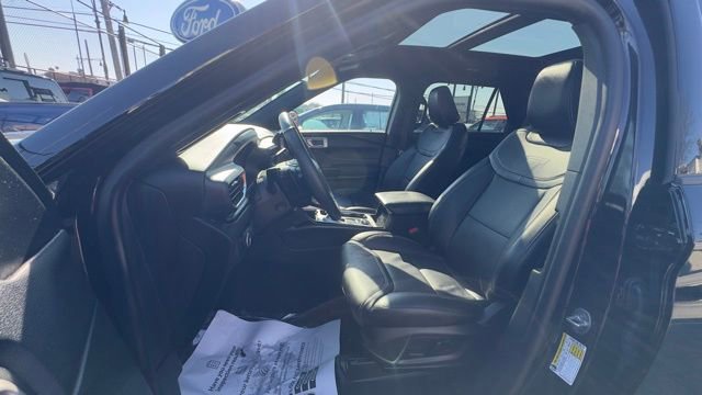 Certified 2023 Ford Explorer ST w/ Equipment Group 401A image 18
