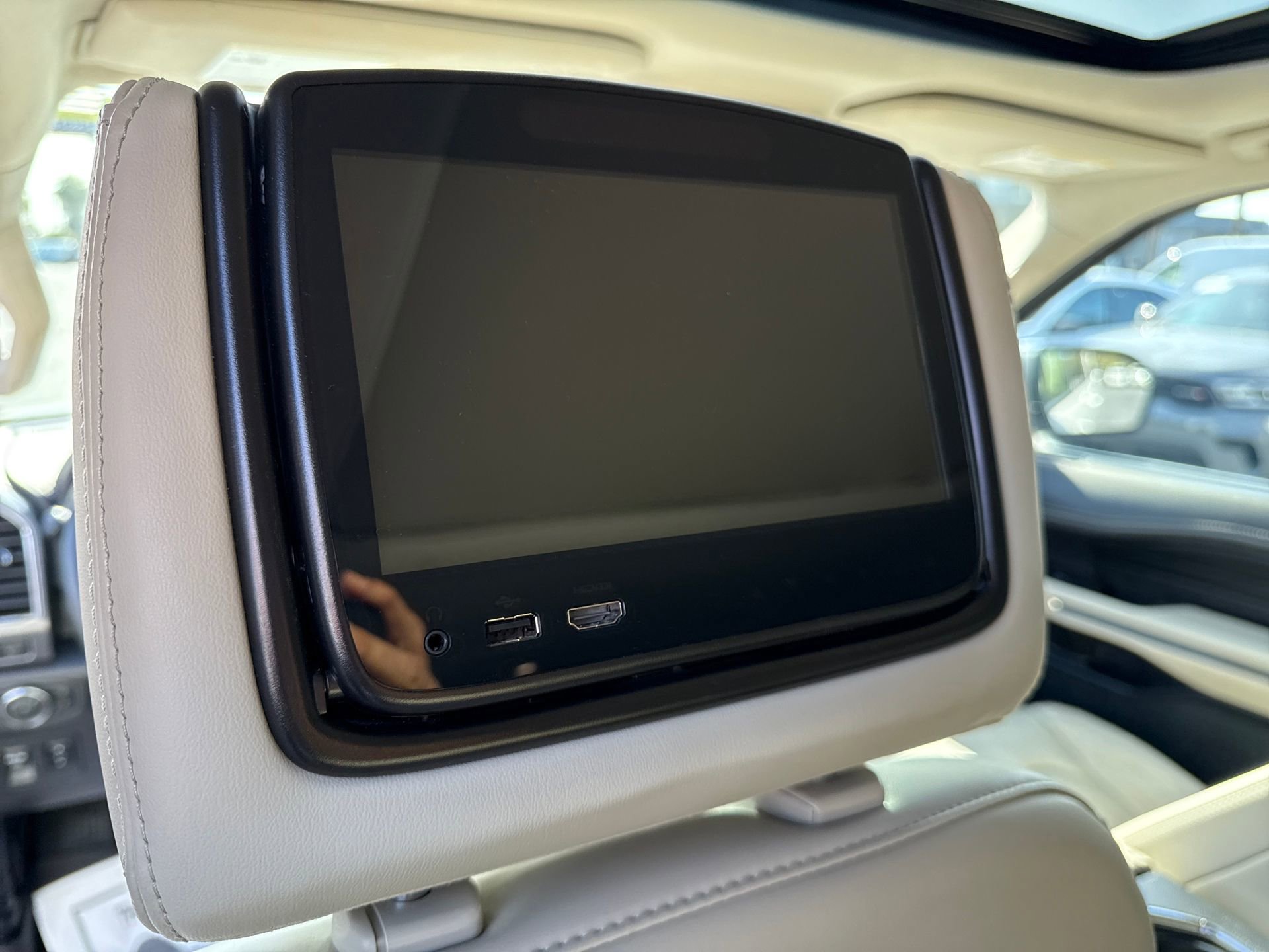 Certified 2020 Ford Expedition Platinum image 34