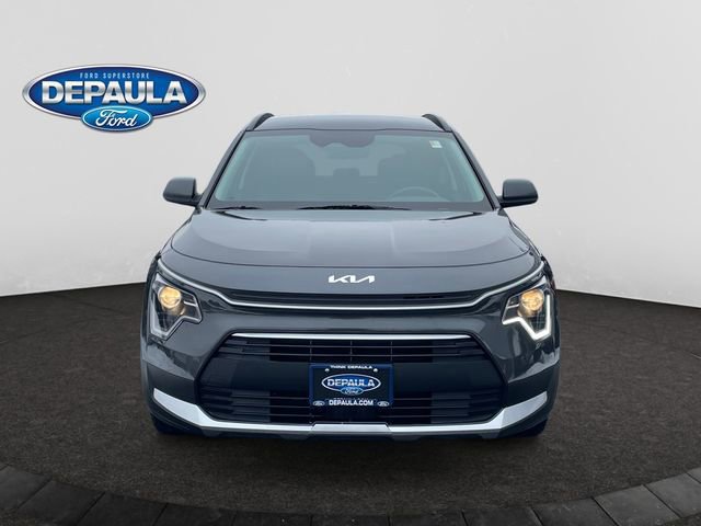 Used 2023 Kia Niro EX w/ EX Cold Weather Package image 6