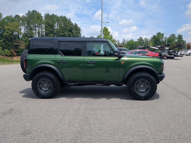 Certified 2025 Ford Bronco Badlands AWD/4WD image 3