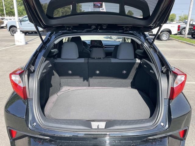 Used 2021 Toyota C-HR LE image 23