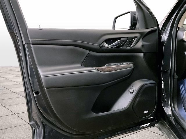 Used 2023 GMC Acadia Denali w/ Denali Technology Package AWD/4WD image 22