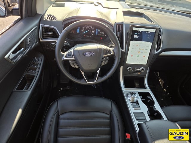 Certified 2024 Ford Edge SEL w/ Convenience Package AWD/4WD image 13