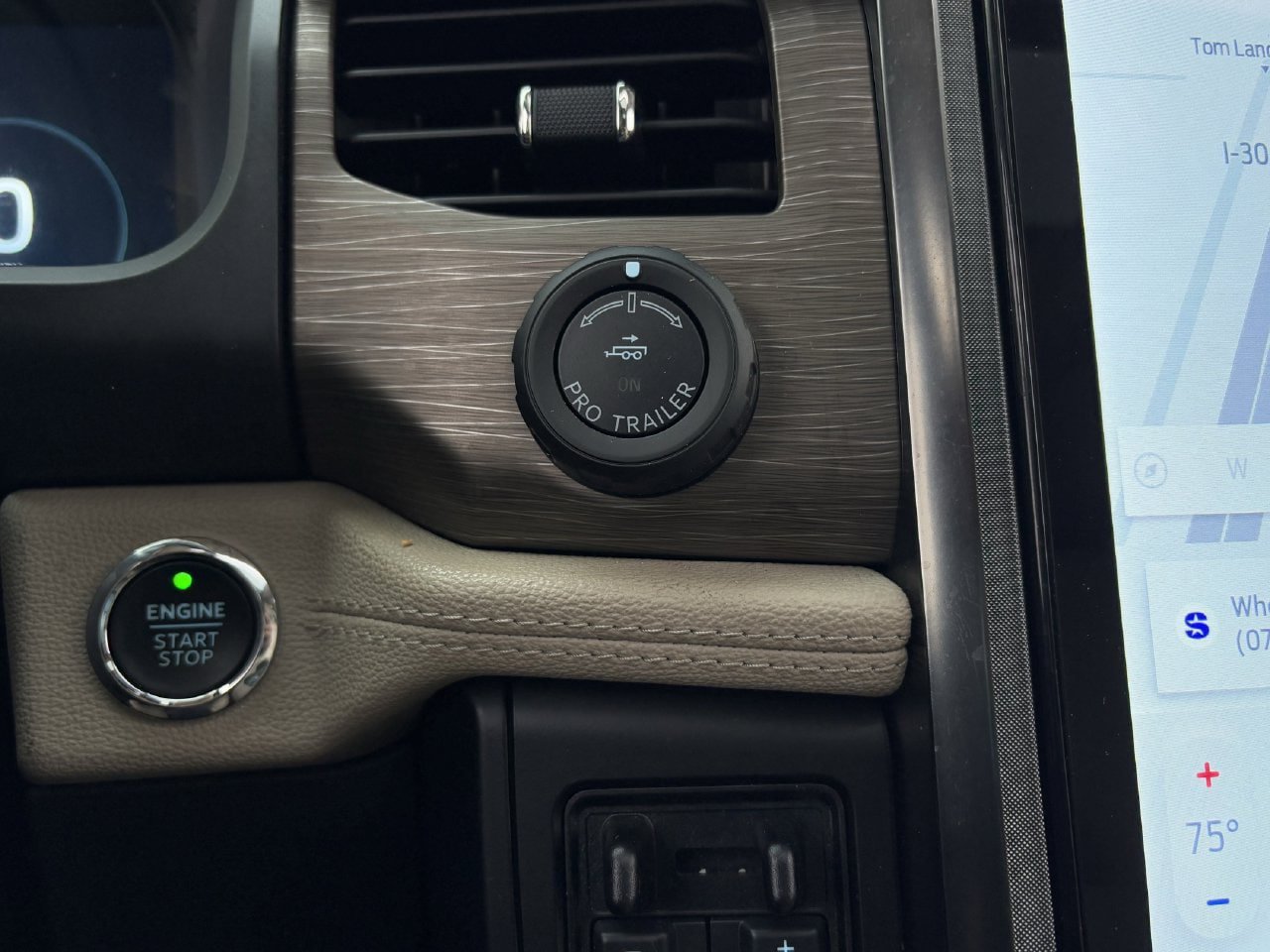 Certified 2024 Ford Expedition Limited RWD image 22
