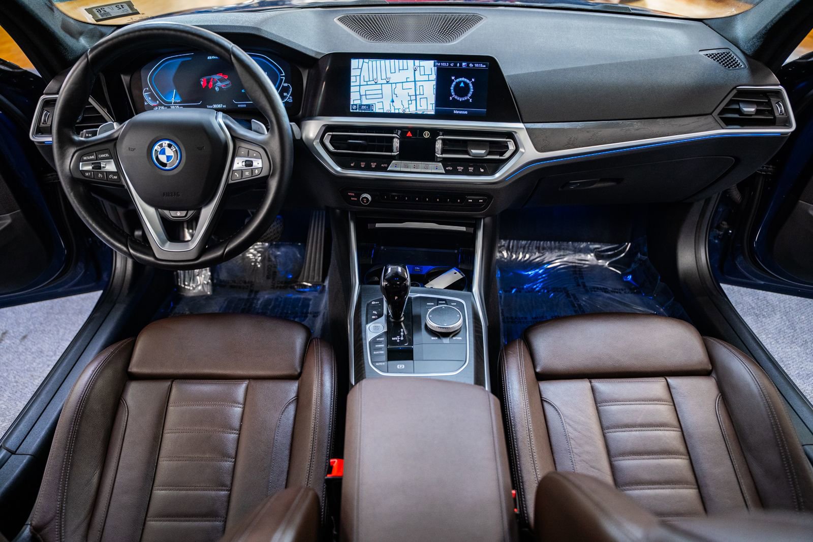 Used 2022 BMW 330e xDrive w/ Premium Package AWD/4WD image 19