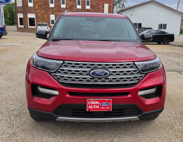Certified 2024 Ford Explorer Limited w/ Limited Technology Package AWD/4WD image 3