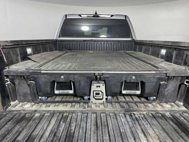 Used 2023 Toyota Tundra Platinum AWD/4WD image 14