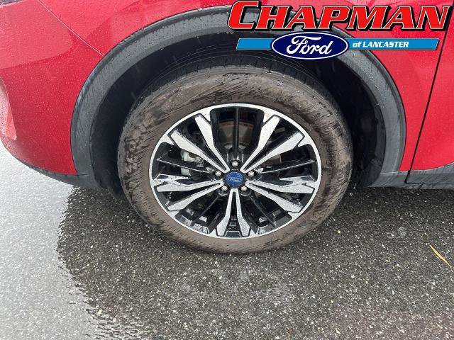 Certified 2022 Ford Escape SEL w/ SEL Stealth AWD Package video 2