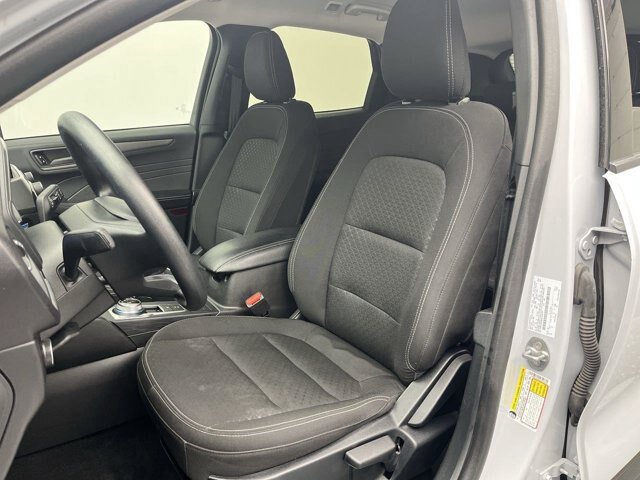 Certified 2025 Ford Escape Active AWD/4WD image 9