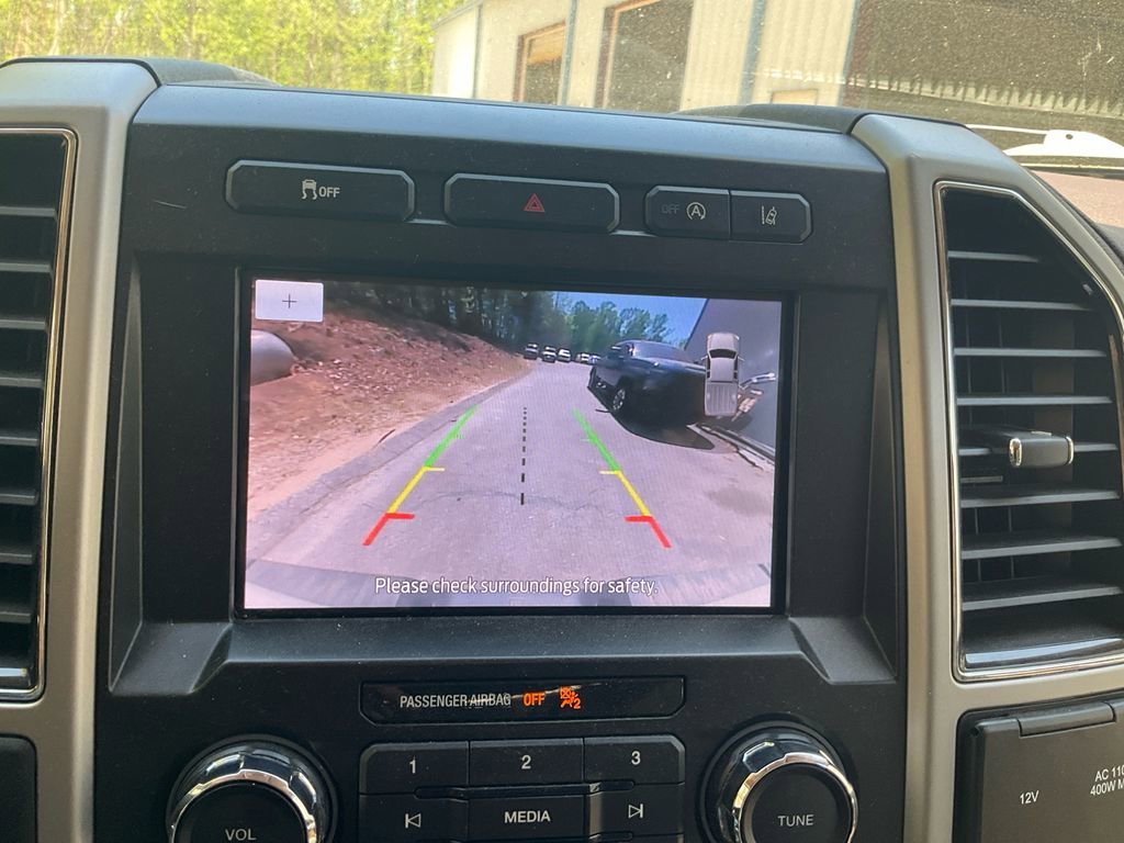 Certified 2020 Ford F150 Lariat RWD image 24