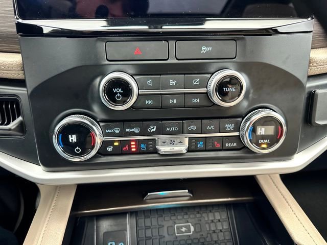 Certified 2022 Ford Expedition Limited image 20